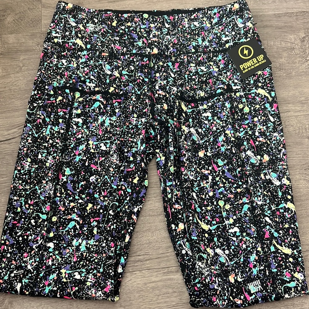 Victoria’s Secret sport knockout power up glow in the dark details size large